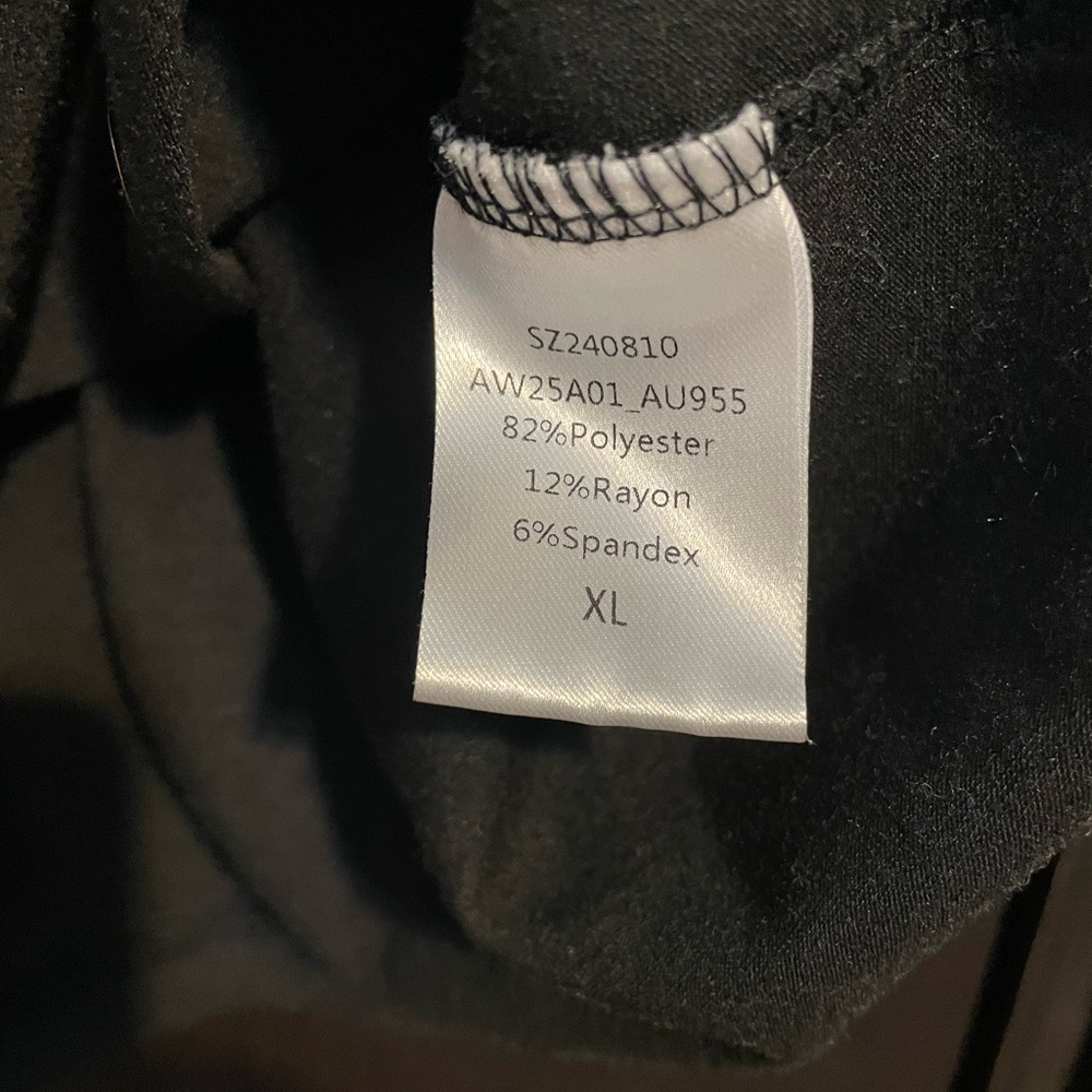 Black V-Neck Women's Top - Picture 3 of 4